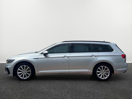 Volkswagen Passat Variant 1.4 TSI PHEV GTE Business | 218 Pk | Trekhaak | A.camera | Stoelverwarming | ActivLease financial lease