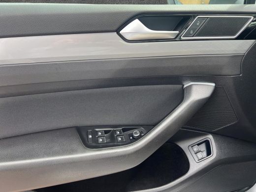 Volkswagen Passat Variant 1.4 TSI PHEV GTE Business | 218 Pk | Trekhaak | A.camera | Stoelverwarming | ActivLease financial lease