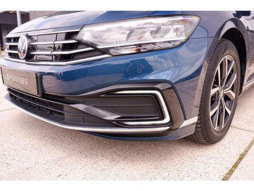Volkswagen Passat Variant 1.4 TSI PHEV GTE Business | Pano | Elek. Trekhaak | Camera | Carplay | Navi | LED ActivLease financial lease