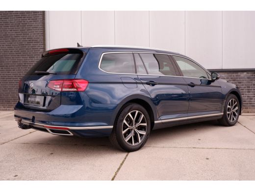 Volkswagen Passat Variant 1.4 TSI PHEV GTE Business | Pano | Elek. Trekhaak | Camera | Carplay | Navi | LED ActivLease financial lease