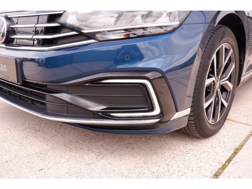 Volkswagen Passat Variant 1.4 TSI PHEV GTE Business | Pano | Elek. Trekhaak | Camera | Carplay | Navi | LED ActivLease financial lease