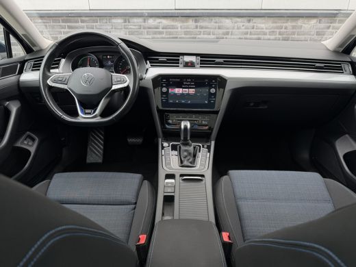 Volkswagen Passat Variant 1.4 TSI PHEV GTE Business | Pano | Elek. Trekhaak | Camera | Carplay | Navi | LED ActivLease financial lease