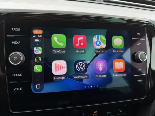 Volkswagen Passat Variant 1.4 TSI PHEV GTE Business | Pano | Elek. Trekhaak | Camera | Carplay | Navi | LED ActivLease financial lease