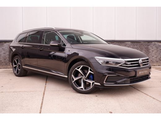 Volkswagen Passat Variant 1.4 TSI PHEV GTE Business | Pano | Elek. Trekhaak | Head-Up | Carplay | LED | Camera | Navi ActivLease financial lease
