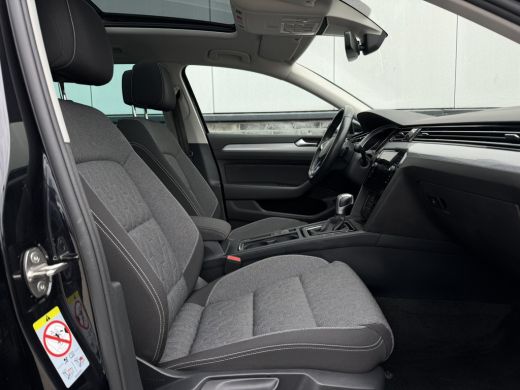 Volkswagen Passat Variant 1.4 TSI PHEV GTE Business | Pano | Elek. Trekhaak | Head-Up | Carplay | LED | Camera | Navi ActivLease financial lease