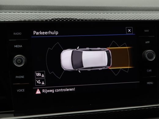 Volkswagen Polo 1.0 TSi Life | Adaptive Cruise | CarPlay | Parkeersensoren | Navigatie | 15 Inch | Privacy Glass|... ActivLease financial lease