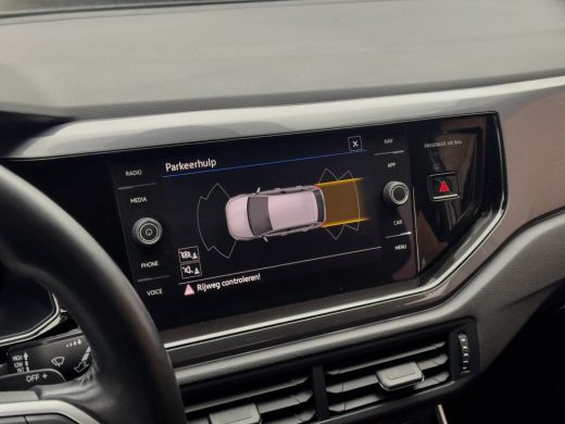 Volkswagen Polo 1.0 TSI STYLE. NAVI DIGI-DASH APPLE-CARPLAY LED LMV PDC ActivLease financial lease