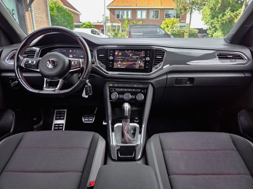 Volkswagen T-Roc 1.5 TSI AUT7 R-LINE SPORT NAVI DIGIDASH APPLE.CARPLAY 18INCH.LMV PDC ORG.121d.KM!!! ActivLease financial lease