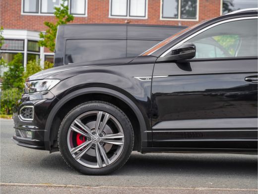 Volkswagen T-Roc 1.5 TSI AUT7 R-LINE SPORT NAVI DIGIDASH APPLE.CARPLAY 18INCH.LMV PDC ORG.121d.KM!!! ActivLease financial lease