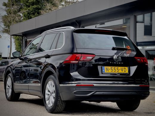 Volkswagen Tiguan 1.5 TSI AUT7 LIFE NAVI DIGI-DASH APPLE-CARPLAY LED LMV PDC ActivLease financial lease