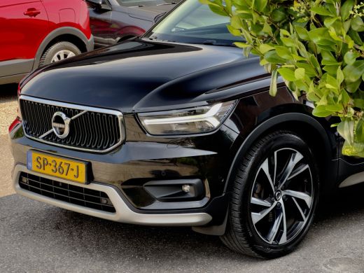 Volvo  XC40 2.0 T5 AWD AUT8 INTRO EDITION PANODAK LEDER NAVI CAMERA DIGI-DASH LED LMV PDC ActivLease financial lease