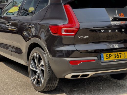 Volvo  XC40 2.0 T5 AWD AUT8 INTRO EDITION PANODAK LEDER NAVI CAMERA DIGI-DASH LED LMV PDC ActivLease financial lease