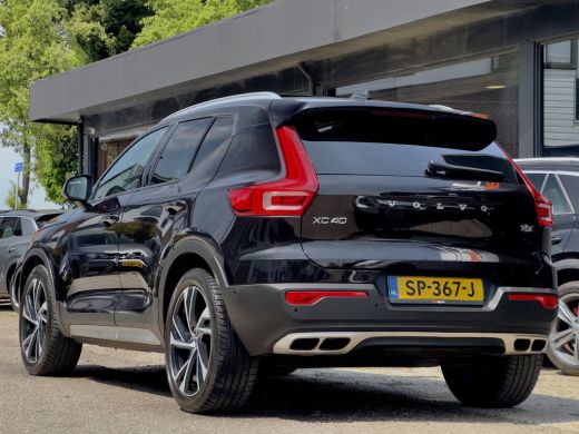Volvo  XC40 2.0 T5 AWD AUT8 INTRO EDITION PANODAK LEDER NAVI CAMERA DIGI-DASH LED LMV PDC ActivLease financial lease