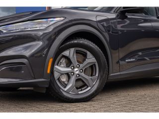 Ford Mustang Mach-E Mach-E Extended RWD 98 kWh | Drivers Assistance Pack | B&O | Leder | 360 Camera | Winter Pack | A...