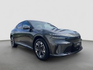 Genesis GV60 84 kWh 229pk First Edition | 360 Camera | Winterpakket | 19" Lichtmetaal | Parkeer Assistent | Ad...