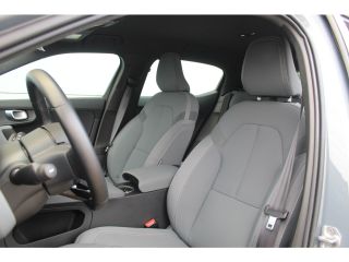 Polestar 2 Standard Range Single Motor 63kWh | Camera | Ele. Achterklep | Stoelverw. | Carplay | Keyless | L...