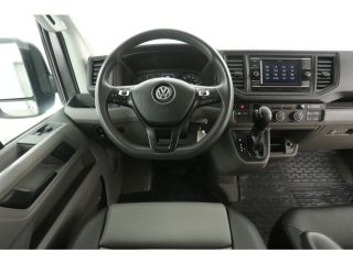 Volkswagen Crafter 2.0 TDI 177PK L3H3 | Automaat | 3000kg Trekgew. | Trekhaak | Airco | Camera | 3 Zits | Cruise | 2...