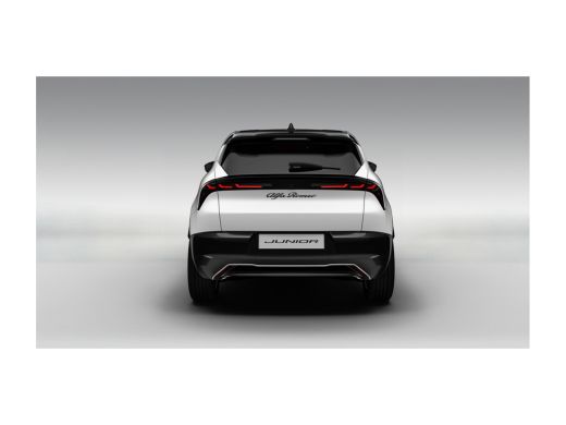 Alfa Romeo Junior Elettrica Sport Speciale ActivLease financial lease
