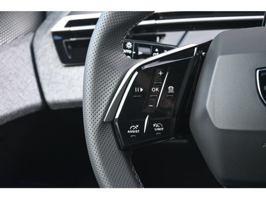 Peugeot 5008 GT | Adaptieve cruise control met Stop&Go functie | LED 3D-achterlichten | On-board charger 7,4kW ActivLease financial lease