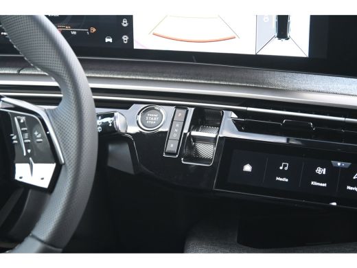 Peugeot 5008 GT | Adaptieve cruise control met Stop&Go functie | LED 3D-achterlichten | On-board charger 7,4kW ActivLease financial lease