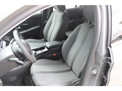 Peugeot 208 Allure | Adaptieve cruise control met Stop&Go functie | Elektrische parkeerrem | Extra getinte ac... ActivLease financial lease