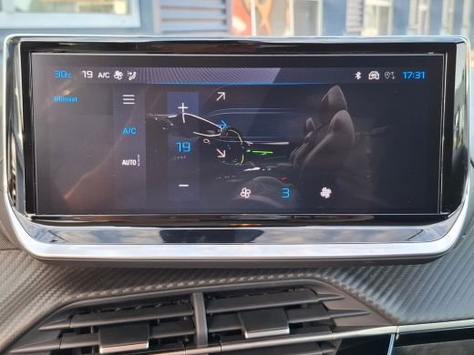 Peugeot 208 Allure | Elektrische parkeerrem | Extra getinte achterste zijruiten en achterruit | Extra getinte... ActivLease financial lease