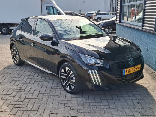 Peugeot 208 Allure | Elektrische parkeerrem | Extra getinte achterste zijruiten en achterruit | Extra getinte... ActivLease financial lease