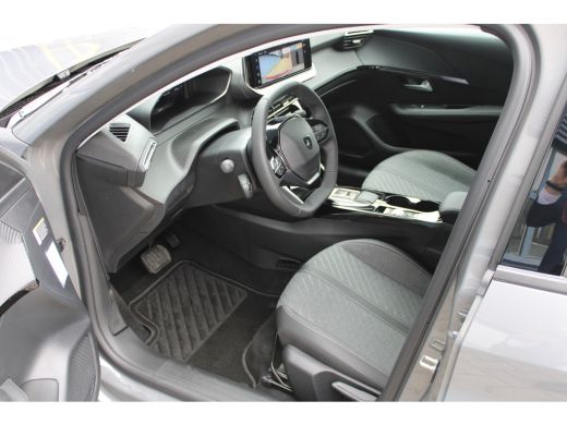 Peugeot 208 Allure | Elektrische parkeerrem | Extra getinte achterste zijruiten en achterruit | Extra getinte... ActivLease financial lease
