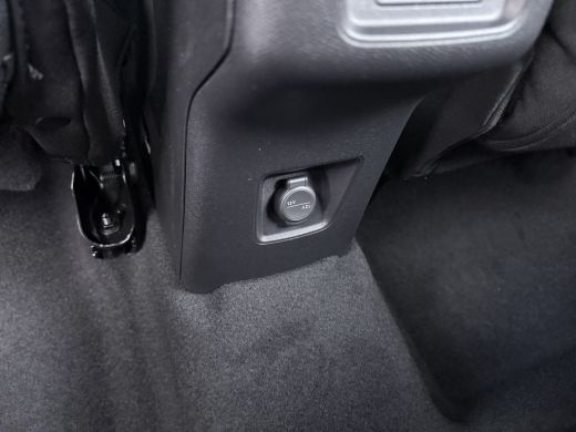 Citroën C3 Max | Achteruitrijcamera | Dagrijverlichting | Draadloze telefoonlader ActivLease financial lease