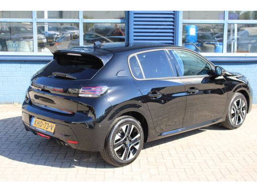 Peugeot 208 Allure | Elektrische parkeerrem | Extra getinte achterste zijruiten en achterruit | Extra getinte... ActivLease financial lease