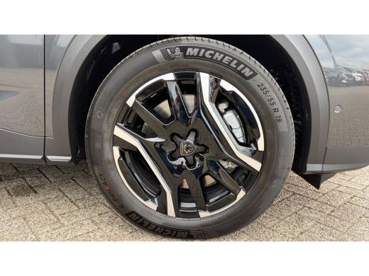 Peugeot 5008 GT | Adaptieve cruise control met Stop&Go functie | LED 3D-achterlichten | On-board charger 7,4kW ActivLease financial lease