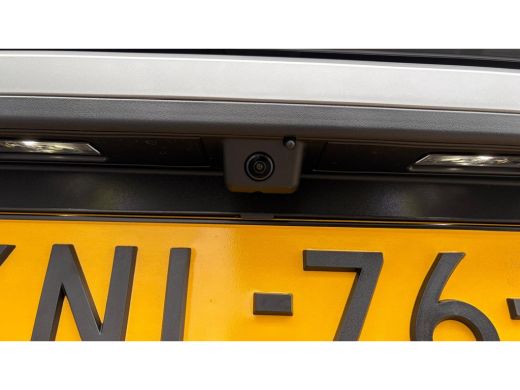 Peugeot 5008 GT | Adaptieve cruise control met Stop&Go functie | LED 3D-achterlichten | On-board charger 7,4kW ActivLease financial lease