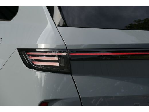 Opel Grandland Ultimate - Electric | Draadloze telefoonlader (Inductie) | Elektronische klimaatregeling met twee... ActivLease financial lease