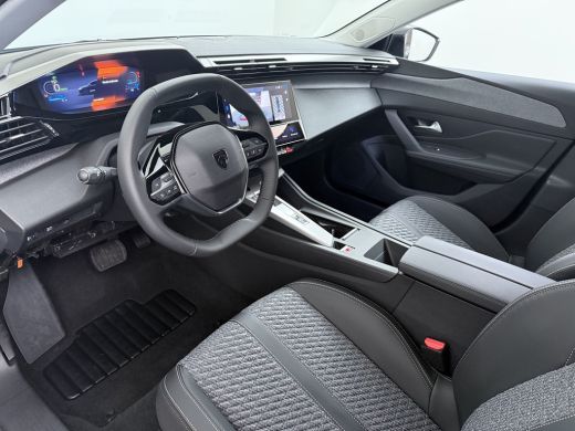 Peugeot 408 Allure - Elektrisch | 19" lichtmetalen velgen 'GRAPHITE' | Elektrische parkeerrem | Extra getinte... ActivLease financial lease