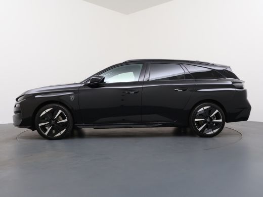 Peugeot e-308 GT | Bekleding Alcantara/kunstleder | Driver Sport Pack | Elektrische parkeerrem ActivLease financial lease