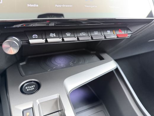 Peugeot e-308 GT | Bekleding Alcantara/kunstleder | Driver Sport Pack | Elektrische parkeerrem ActivLease financial lease