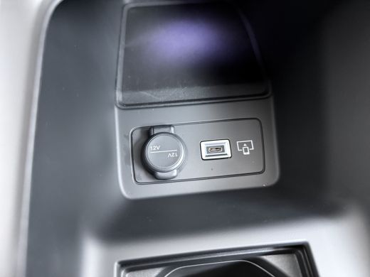 Peugeot e-308 GT | Bekleding Alcantara/kunstleder | Driver Sport Pack | Elektrische parkeerrem ActivLease financial lease