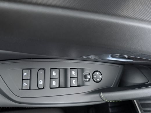 Peugeot e-308 GT | Bekleding Alcantara/kunstleder | Driver Sport Pack | Elektrische parkeerrem ActivLease financial lease