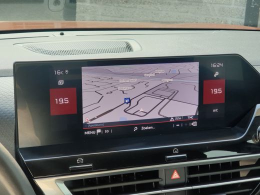 Citroën C4 1.2 Turbo Feel Edition | Achterbank in delen neerklapbaar | Achteruitrijcamera | Airco (automatisch) ActivLease financial lease