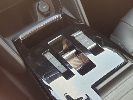 Citroën C4 1.2 Turbo Feel Edition | Achterbank in delen neerklapbaar | Achteruitrijcamera | Airco (automatisch) ActivLease financial lease