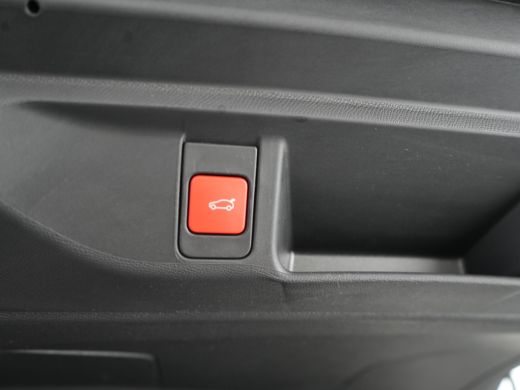 DS N&deg;4 Pallas - E-Tense | Achteruitrijcamera | Parkeersensoren v&oacute;&oacute;r en achter | Rear traffic detection ActivLease financial lease