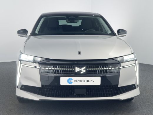 DS N&deg;4 Pallas - E-Tense | Achteruitrijcamera | Parkeersensoren v&oacute;&oacute;r en achter | Rear traffic detection ActivLease financial lease