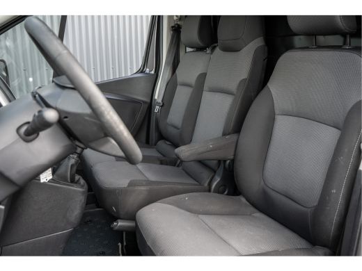 Fiat Talento 2.0 EcoJet L2H1 | 145 PK | 3-Zits | Cruise | Airco | Trekhaak | Imperiaal ActivLease financial lease
