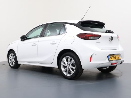 Opel Corsa 1.2 GS Line / Navigatie / Camera / Keyless / Parkeersensoren / LED / Carplay / 16'' LMV / ActivLease financial lease