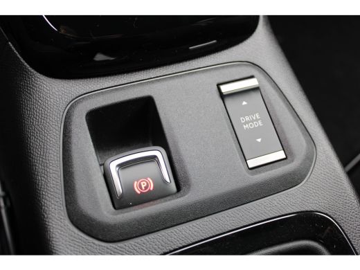 Opel Corsa GS | Dode hoek waarschuwing | LED koplampen met LED dagrijverlichting | Licht -en regensensor ActivLease financial lease