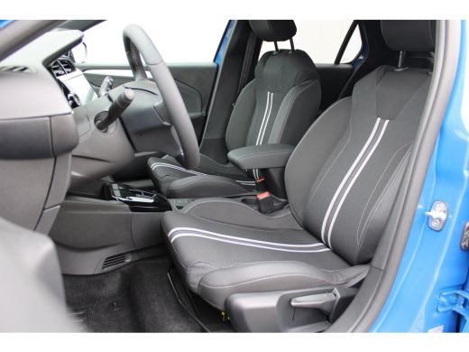 Opel Corsa GS | Dode hoek waarschuwing | LED koplampen met LED dagrijverlichting | Licht -en regensensor ActivLease financial lease