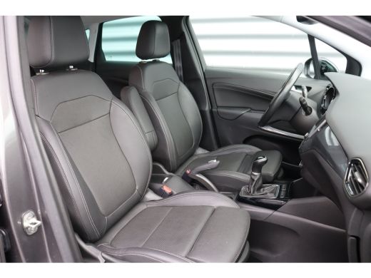 Opel Crossland 1.2 83PK ULTIMATE / NAVI / LEDER / CLIMA / FULL-LED / PDC / AGR / CAMERA / 17" LMV / WINTERPAKKET... ActivLease financial lease