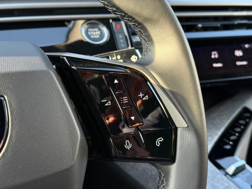 Peugeot 5008 1.2 Hybrid 136 Allure 360 camera | Adeptieve cruise control met stop& go| stuurwiel verwarmig | K... ActivLease financial lease