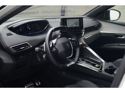 Peugeot 5008 130PK GT PACK Cruise control adaptief | Dodehoek detectie | Full-LED koplampen | Verwarmbare voor... ActivLease financial lease