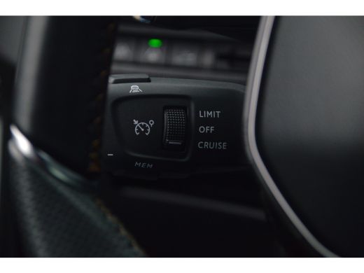 Peugeot 5008 130PK GT PACK Cruise control adaptief | Dodehoek detectie | Full-LED koplampen | Verwarmbare voor... ActivLease financial lease